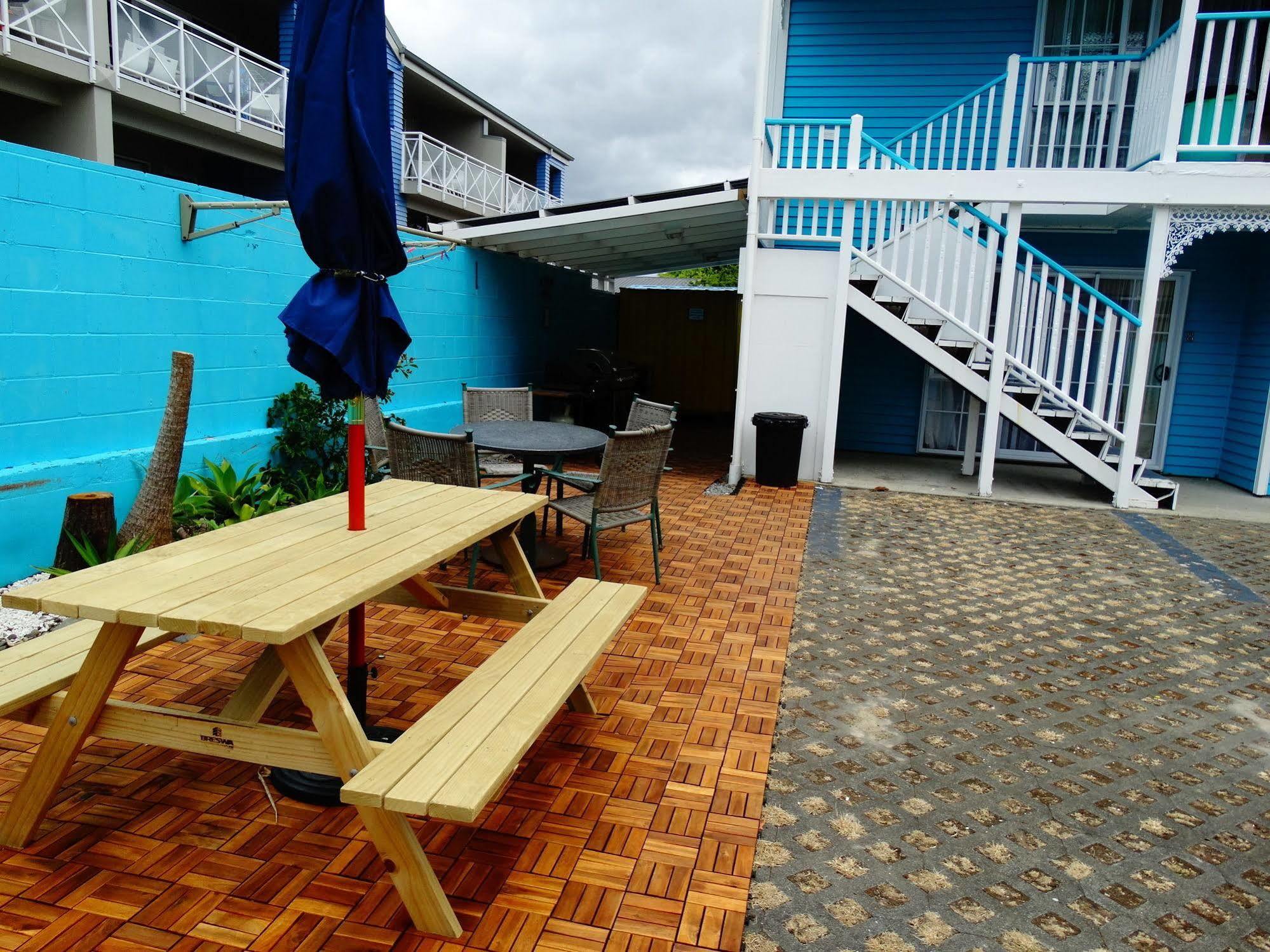 Albert Number 6 Motel Whitianga Buitenkant foto